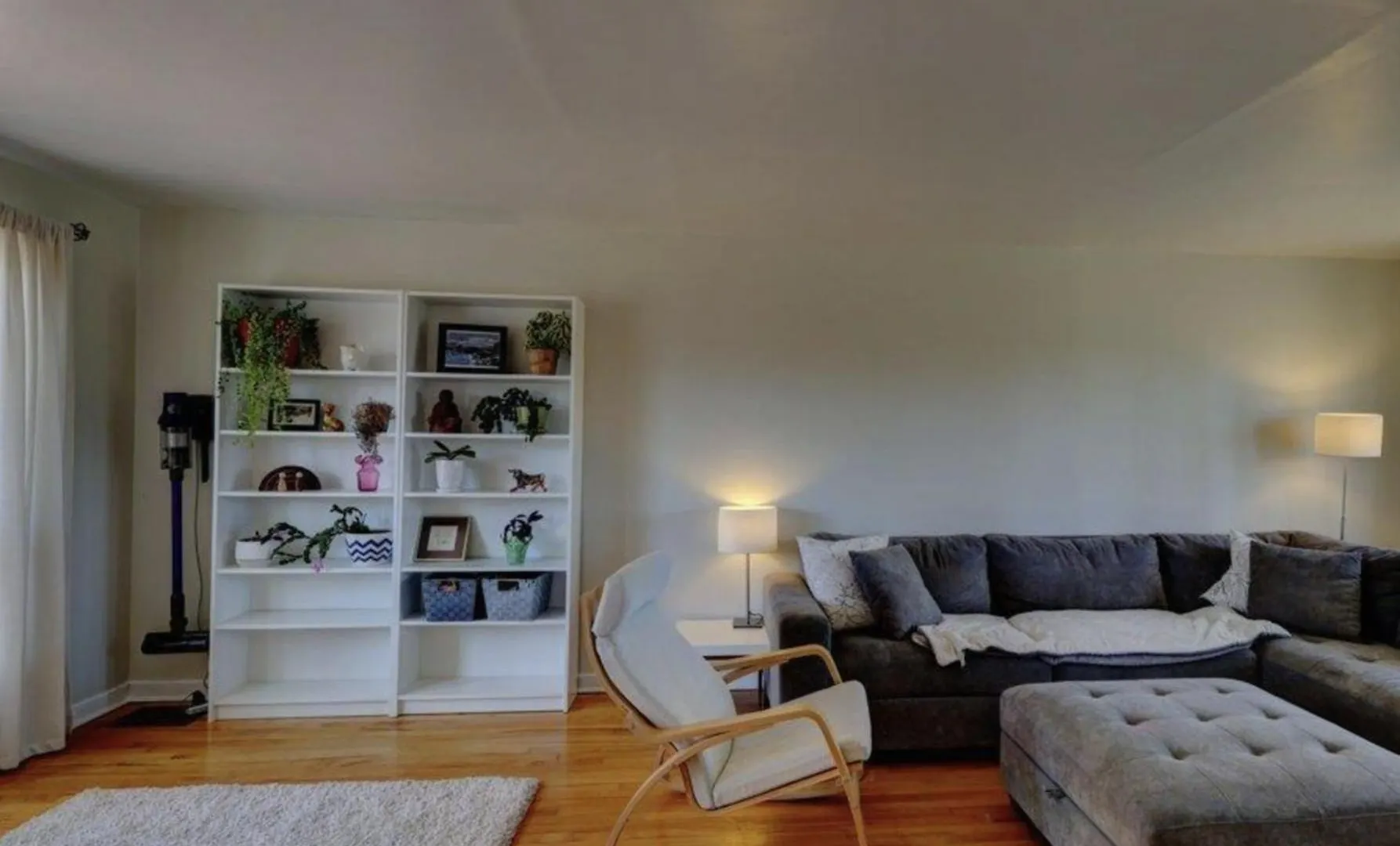 Eastwood Excellence Villa Edmonton 0*,  Canada